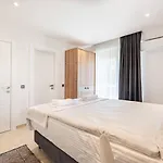 Deluxe Lägenhetshotell Belek