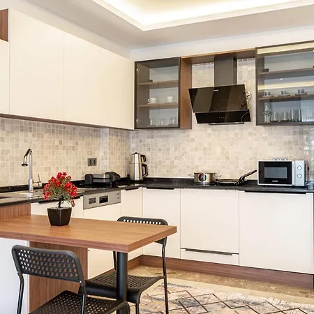 Deluxe Apartmanhotel