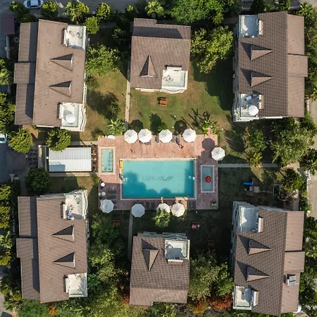 Deluxe Apartmanhotel