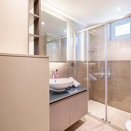 Deluxe Hotel de apartamente