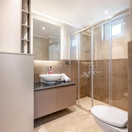 Deluxe Hotel de apartamente